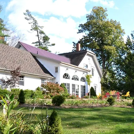 Briarwood Bed & Breakfast-2